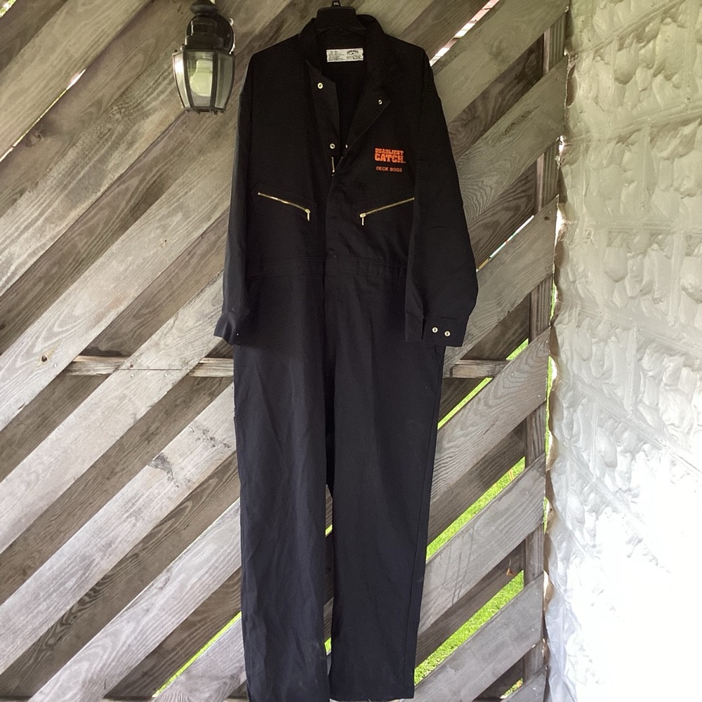 Men’s Deadliest Catch Deck Boss coveralls Jumpsuit size 52 made by Red Kap
